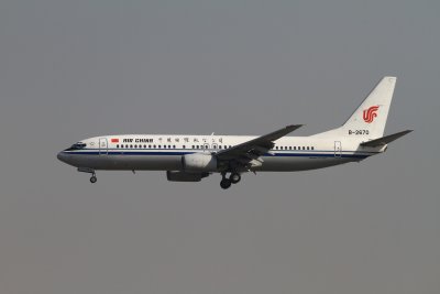 date：2010-02-19location：Beijing Capital Intl Airport - ZBAAairline：Air China - CCAregistration：B-2670aircraft：B737-800