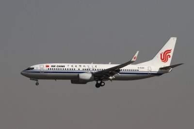 date：2010-02-19location：Beijing Capital Intl Airport - ZBAAairline：Air China - CCAregistration：B-5391aircraft：B737-800