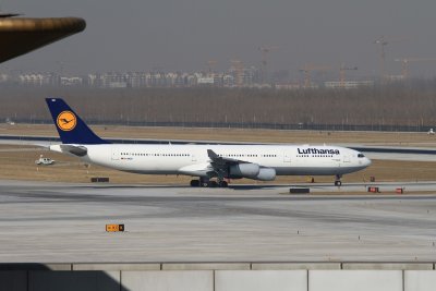 date：2010-02-19location：Beijing Capital Intl Airport - ZBAAairline：LFH - LFHregistration：D-AIGOaircraft：A340-300
