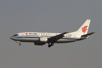 date：2010-02-19location：Beijing Capital Intl Airport - ZBAAairline：Air China - CCAregistration：B-2600aircraft：B737-300