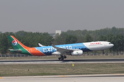 date：2010-05-01location：Beijing Capital Intl Airport - ZBAAairline：China Eastern Airlines - CESregistration：B-6100aircraft：A330-300remark：EXPO2010 Livery(世博号)